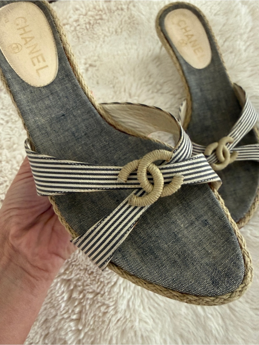 CHANEL Striped Espadrille Slide Mules in blue & Cream - AUTHENTIC